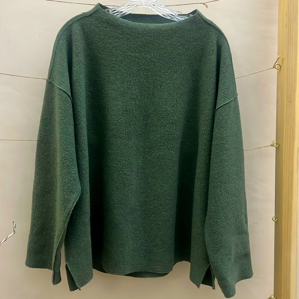 Eileen Fisher Crew Neck Ribbed 100% Wool Sweater